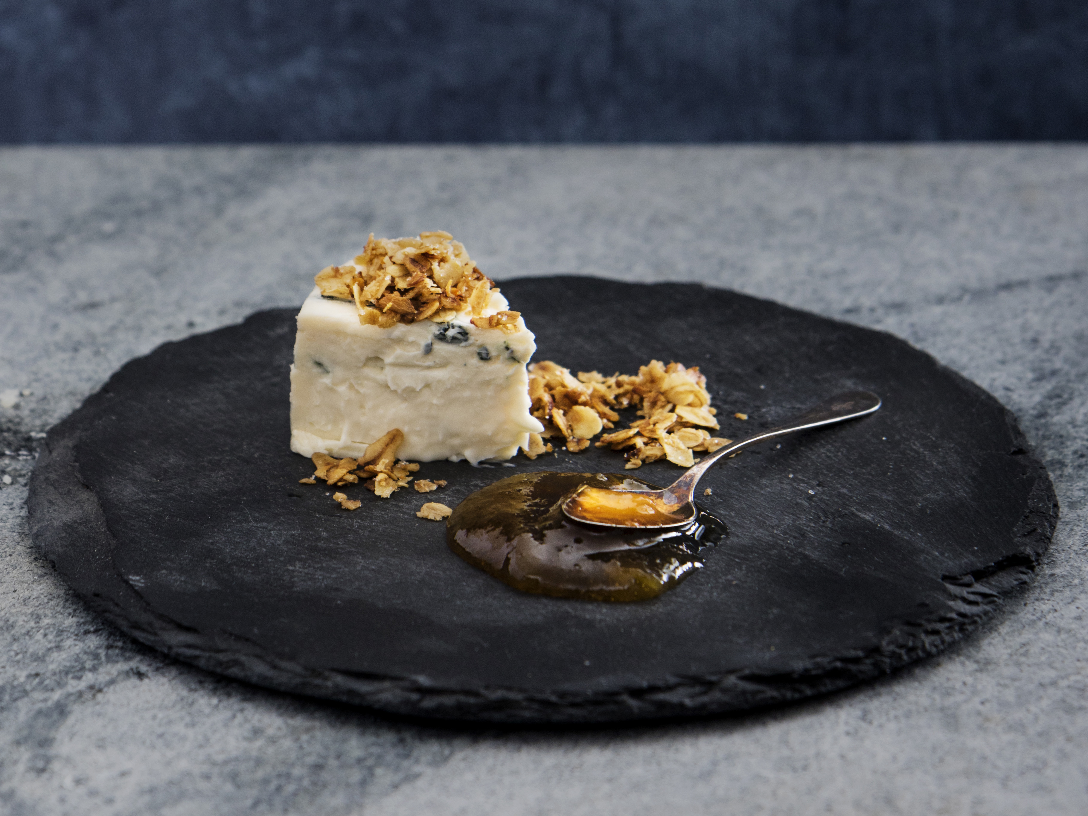 Blått till frukost, blått till dessert